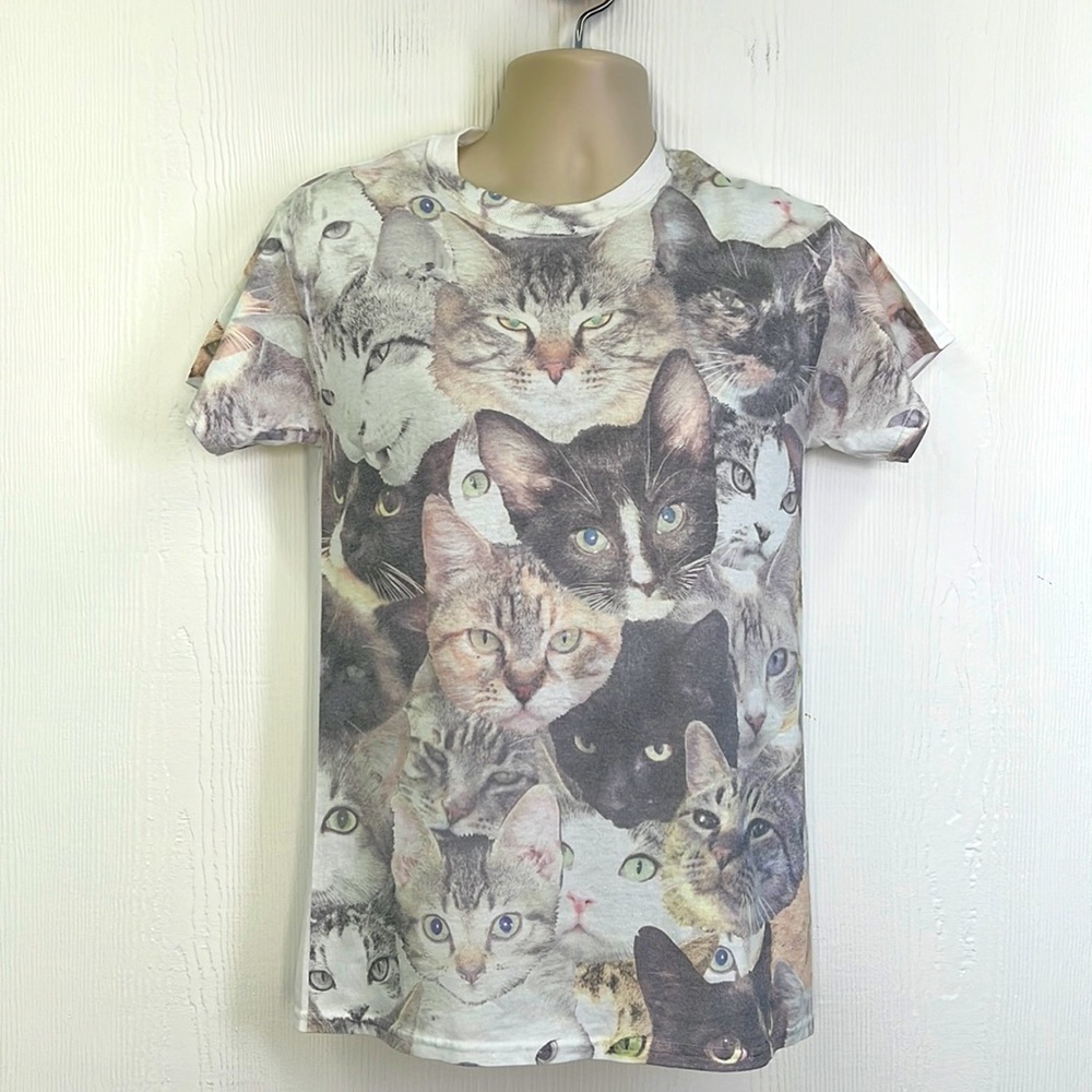 Gildan - Cat Faces Graphic White Short Sleeve Tee Shirt Size Small